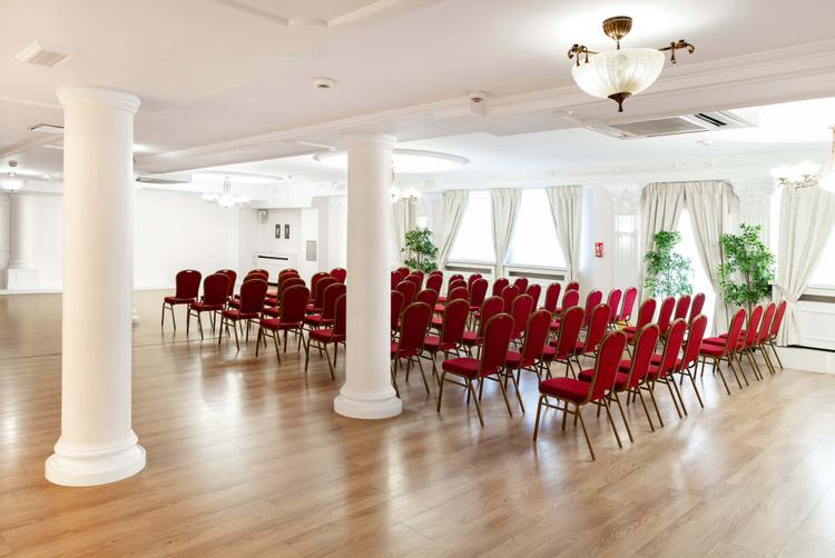 Hotel Arkadia Royal D.R. Wróblewscy Spółka Jawna | Warszawa | 2